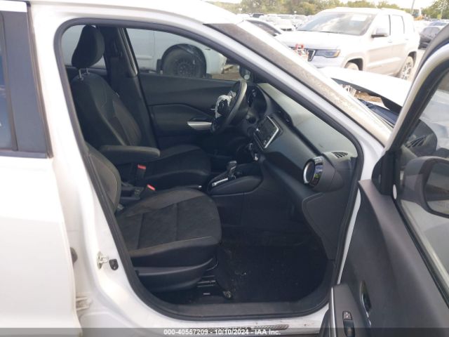 3N1CP5CUXKL537469 Nissan KICKS SV
