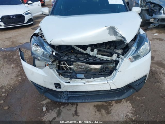 3N1CP5CUXKL537469 Nissan KICKS SV