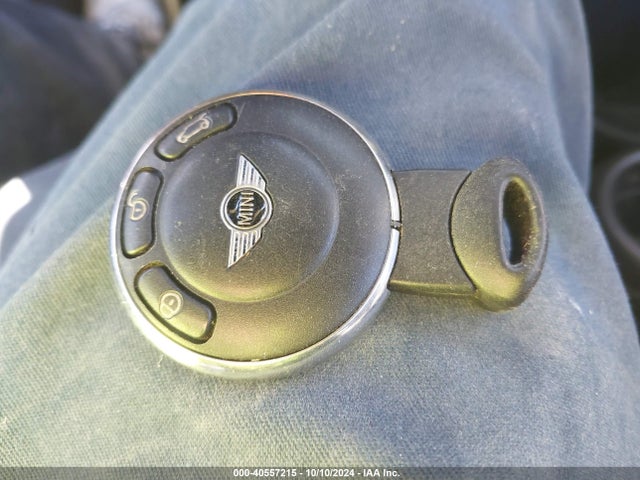 2011 MINI COOPER S COUNTRYMAN WMWZC3C56BWM25792 Photo 10