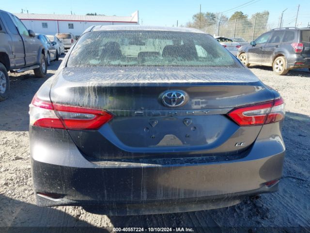 4T1B11HK8JU639606 Toyota CAMRY LE
