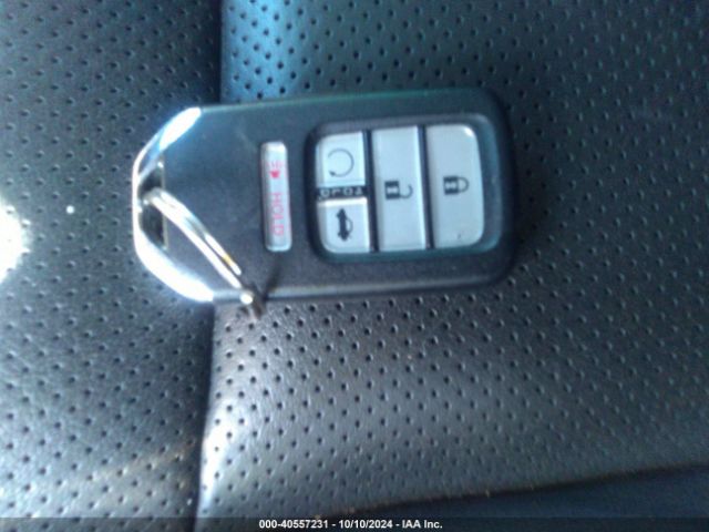 1HGCV3F9XKA011477 Honda Accord Hybrid Touring