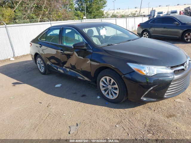 Toyota CAMRY LE 2015 4T1BF1FK8FU488973 Image 1