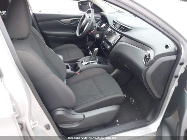 JN1BJ1CP9KW529812 Nissan Rogue Sport S