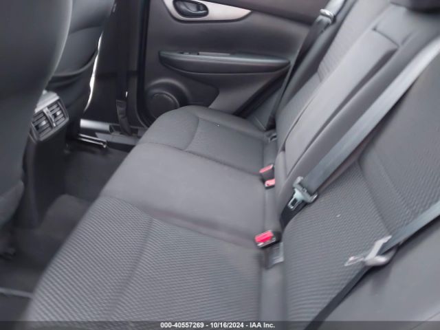 JN1BJ1CP9KW529812 Nissan Rogue Sport S