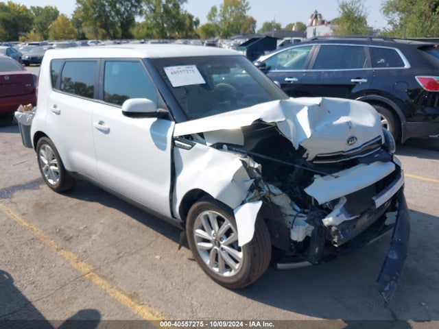 KIA SOUL + 2018 KNDJP3A52J7540678 Image 1