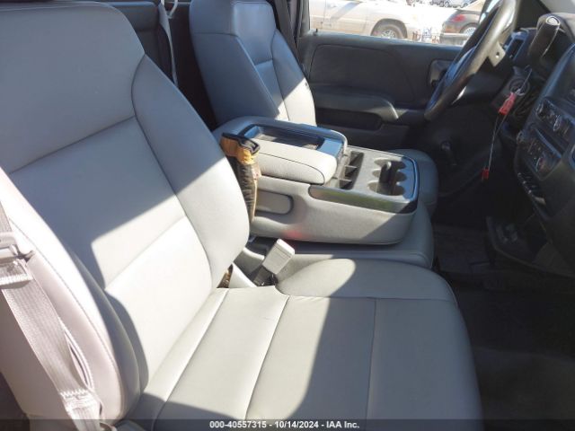 1GCNKNEH6GZ180117 Chevrolet Silverado 1500 Wt