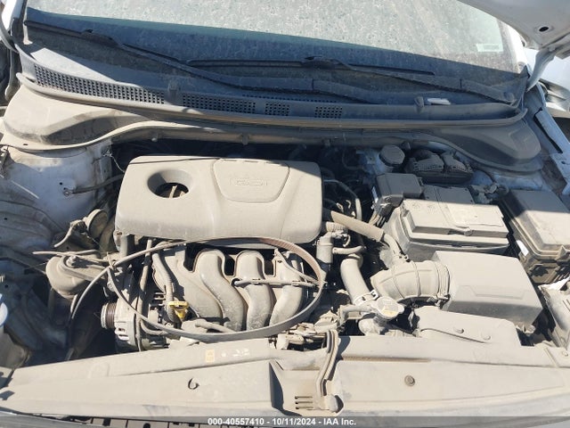 Hyundai 2018 2018 3KPC24A39JE014916 Image 10