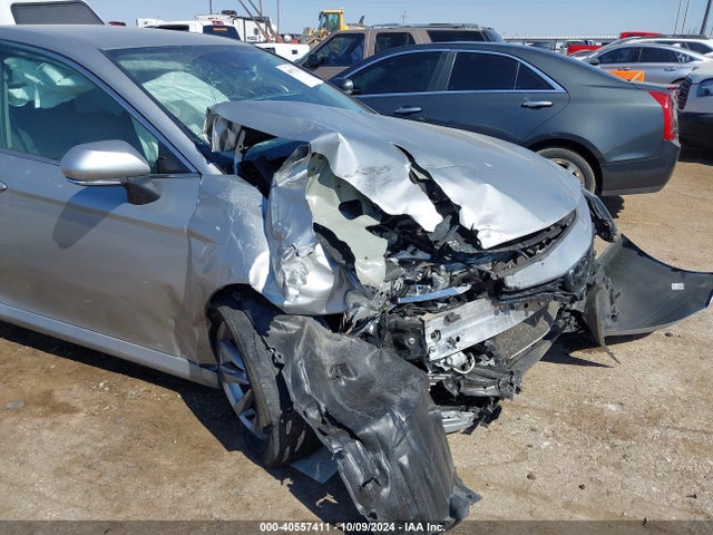 Toyota CAMRY LE 2023 4T1C11AK0PU110710 Image 6