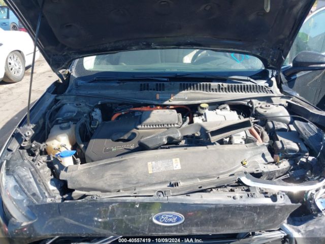 3FA6P0SU2GR229205 Ford Fusion Energi Titanium
