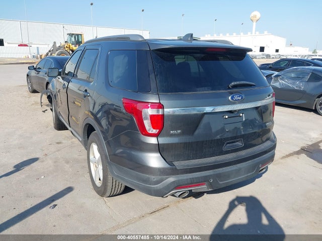 Ford EXPLORER XLT 2018 1FM5K7D82JGC92750 Image 3