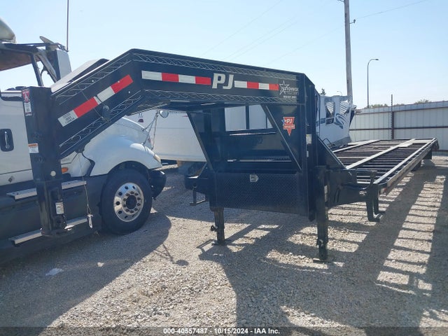 2021 Pj Trailers Pj Trailers მანქანა იყიდება აუქციონზე, vin: 4P5LD4023M1359634, აუქციონის ნომერი: 40557487