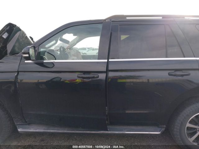 1FMJU1JT6JEA05923 Ford Expedition Xlt
