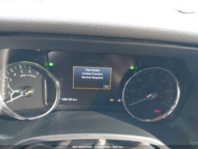 1FMJU1JT6JEA05923 Ford Expedition Xlt