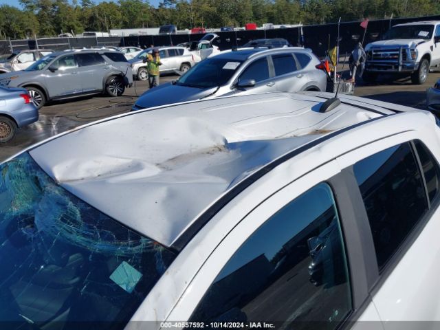 3GNCJKSB3KL402077 Chevrolet TRAX LS