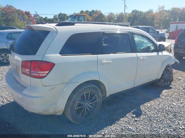 Dodge JOURNEY SE 2018 3C4PDCAB0JT385133 Image 4