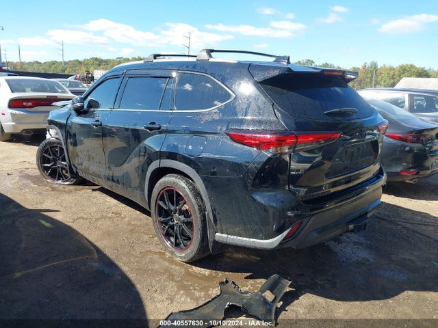 Toyota Highlander Xle 2021 5TDGZRBHXMS559506 Image 3