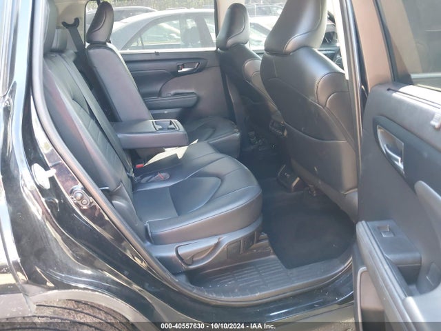 Toyota Highlander Xle 2021 5TDGZRBHXMS559506 Image 8