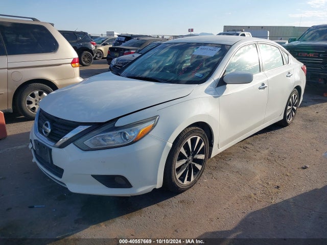 Nissan Altima 2.5 Sv 2018 1N4AL3AP3JC271407 Image 2