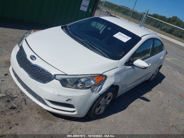 KIA FORTE LX 2016 KNAFK4A62G5606294 Image 2