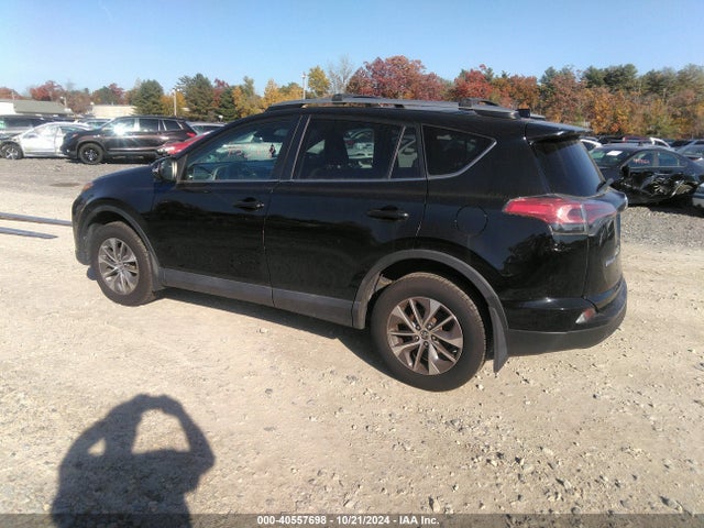 Toyota Rav4 Xle 2017 2T3RFREV6HW568470 Image 3