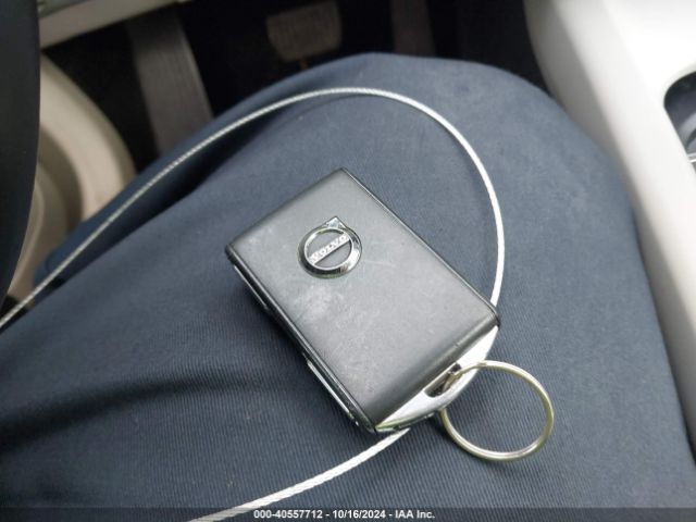 LYVA22RK1JB078970 Volvo Xc60 T6 Momentum