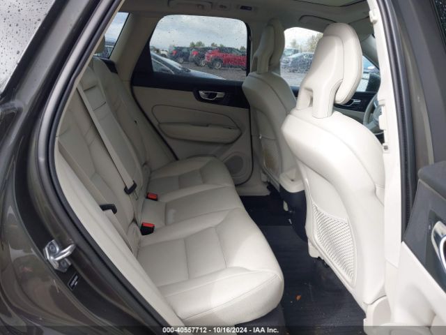 LYVA22RK1JB078970 Volvo Xc60 T6 Momentum