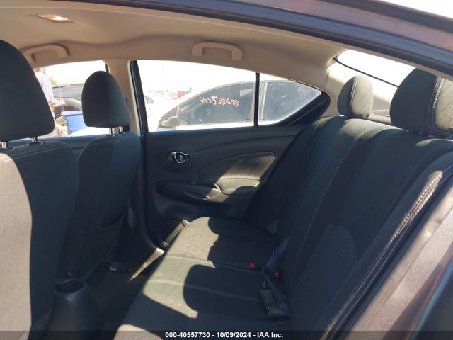 Nissan Versa 1.6 Sv 2018 3N1CN7AP1JL806116 Image 8