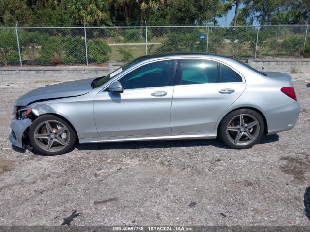 55SWF4JB6FU051169 Mercedes-Benz C 300 Luxury/sport