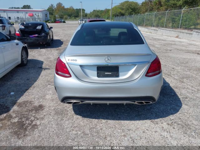 55SWF4JB6FU051169 Mercedes-Benz C 300 Luxury/sport