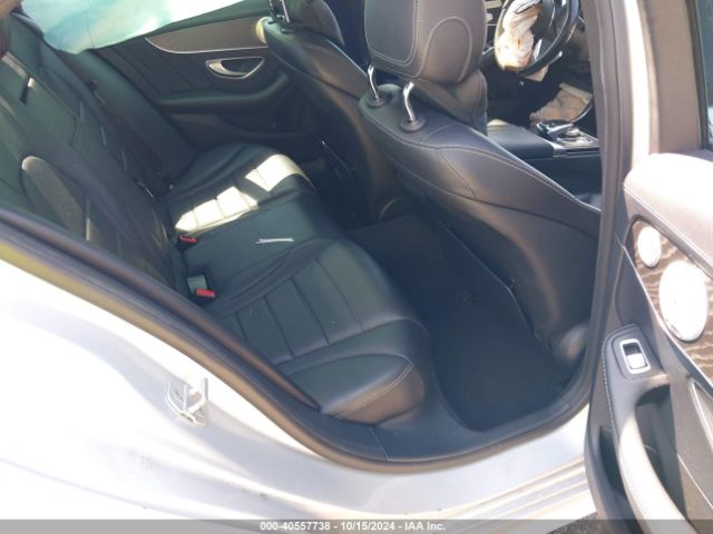 55SWF4JB6FU051169 Mercedes-Benz C 300 Luxury/sport