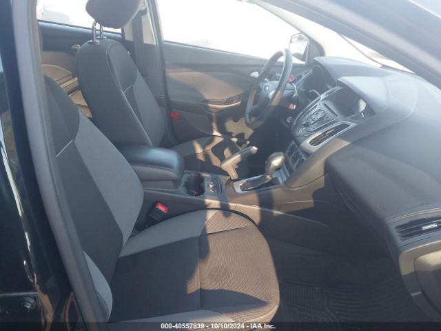1FADP3K25EL366125 Ford FOCUS SE
