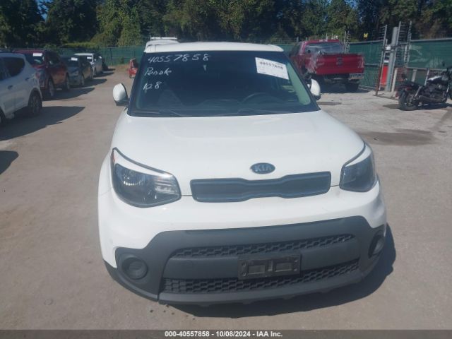 KNDJN2A28J7567812 KIA Soul