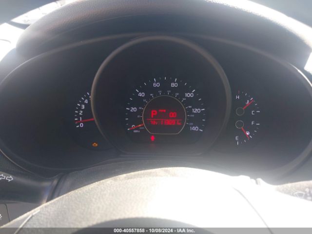 KNDJN2A28J7567812 KIA Soul
