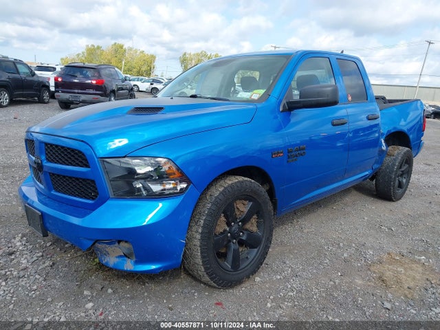 1C6RR7FT2KS643357 RAM 1500 Classic Express  4x4 6'4 Box