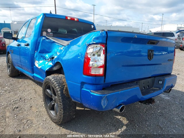1C6RR7FT2KS643357 RAM 1500 Classic Express  4x4 6'4 Box