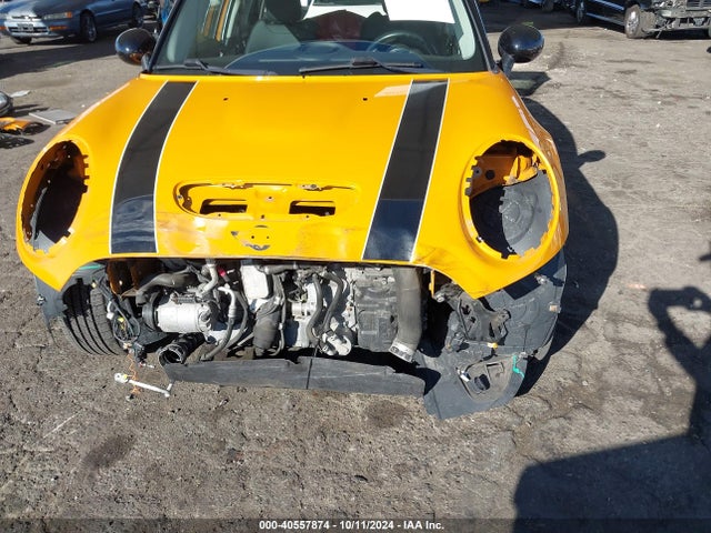 2015 MINI HARDTOP WMWXU3C59F2B56630 Photo 5