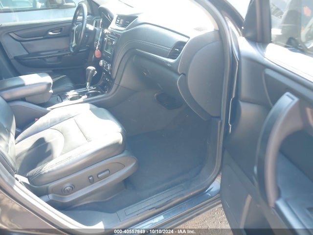 Chevrolet Traverse 2lt 2015 1GNKRHKD5FJ164657 Image 5
