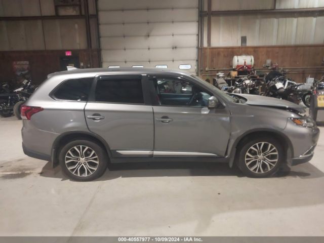 JA4AZ3A35JJ005852 Mitsubishi Outlander Es/le/se/sel