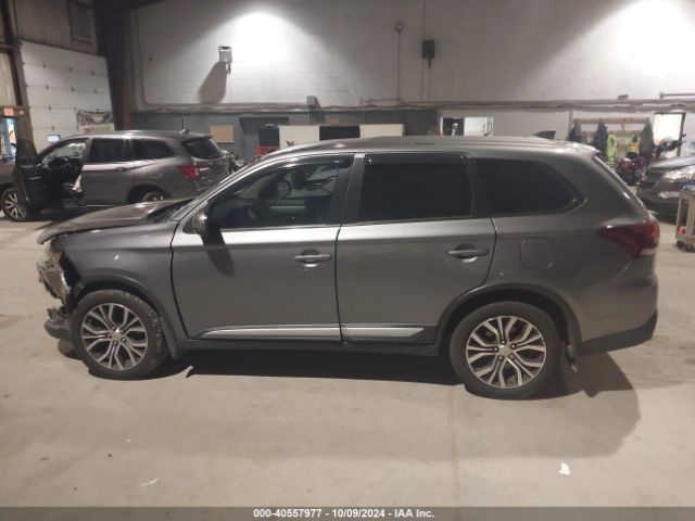 JA4AZ3A35JJ005852 Mitsubishi Outlander Es/le/se/sel