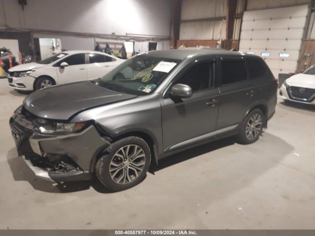 JA4AZ3A35JJ005852 Mitsubishi Outlander Es/le/se/sel