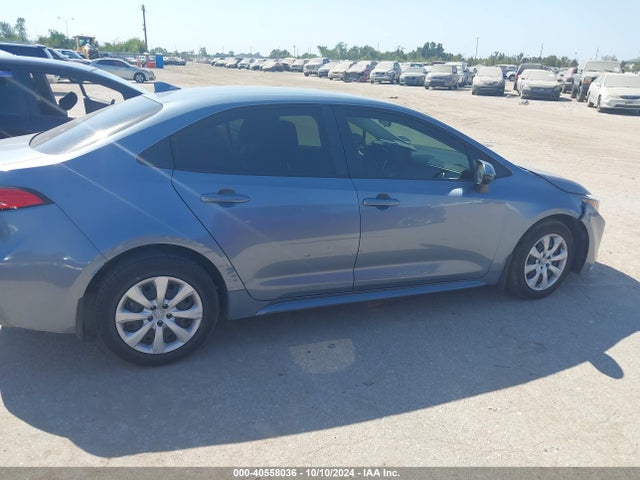 Toyota COROLLA LE 2022 JTDEPMAE1NJ195319 Image 13