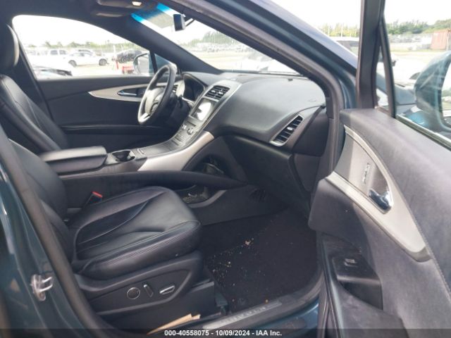 2LMTJ6JR0GBL76944 Lincoln Mkx Premiere