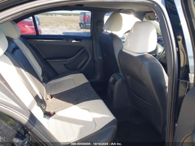 3VWD17AJ2FM205241 Volkswagen Jetta 1.8t Sport