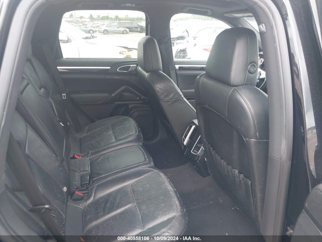 2011 PORSCHE CAYENNE WP1AB2A2XBLA51001 Photo 7