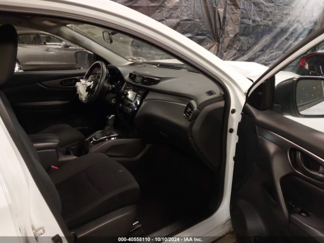 JN1BJ1CR5JW267951 Nissan Rogue Sport S