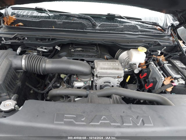 1C6SRFJT9NN282120 RAM 1500 Laramie  4x4 5'7 Box