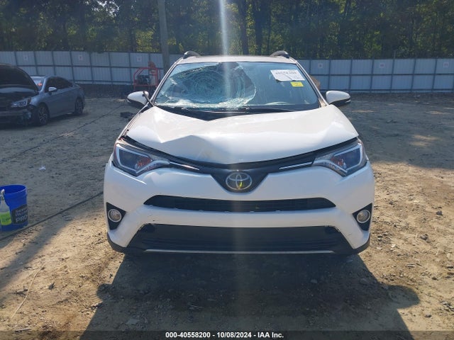 Toyota Rav4 Xle 2018 JTMWFREV5JJ151266 Image 12