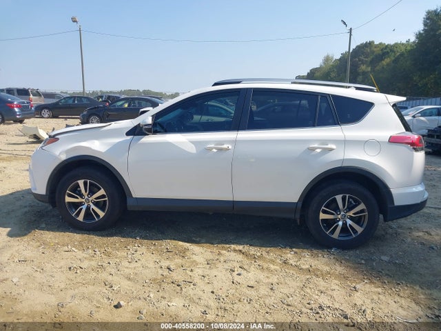 Toyota Rav4 Xle 2018 JTMWFREV5JJ151266 Image 14