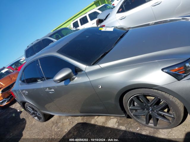 JTHBA1D20J5080782 Lexus IS 300