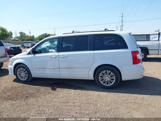 2C4RC1CG8FR674621 Chrysler Town & Country Touring-l
